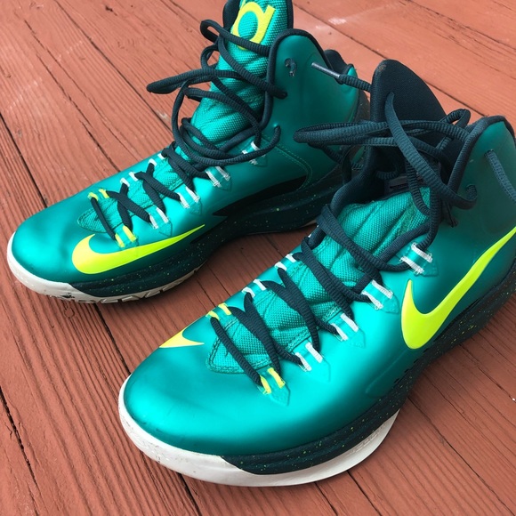 Kevin Durant 5 HULK - Picture 1 of 3